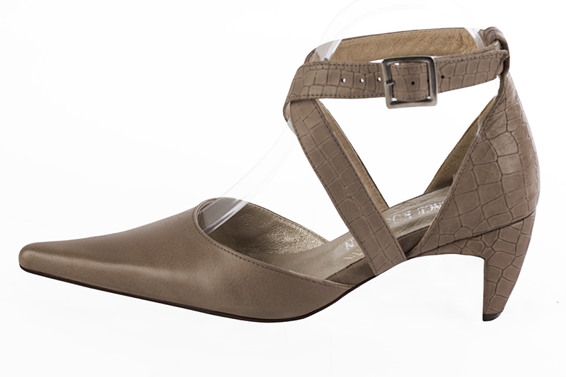 Bronze beige women's open side shoes, with crossed straps. Pointed toe. Medium comma heels. Profile view - Florence KOOIJMAN